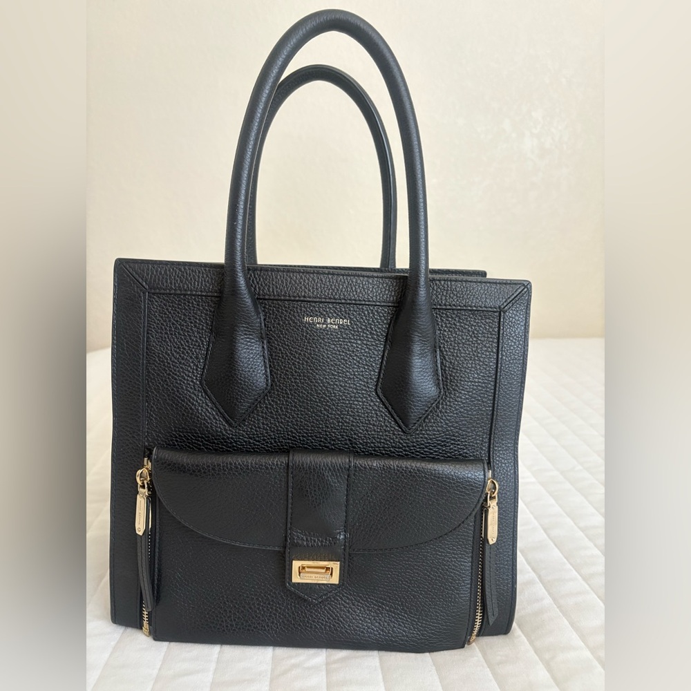 henri bendel Black Leather purses (2)